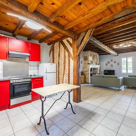 Perigord House With Large Garden And Nature For 6 People Сasa de vacaciones *