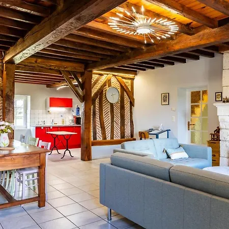 Сasa de vacaciones Perigord House With Large Garden And Nature For 6 People Saint-Martin-l'Astier