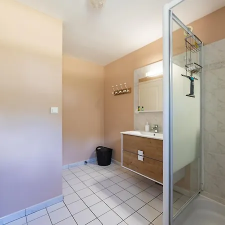 Сasa de vacaciones Perigord House With Large Garden And Nature For 6 People *