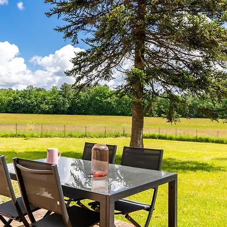Сasa de vacaciones Perigord House With Large Garden And Nature For 6 People *